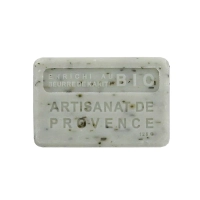 SB Collection sells boxes of 8 125g soaps (unfilmed) to professionals at reduced prices depending on the quantities purchased