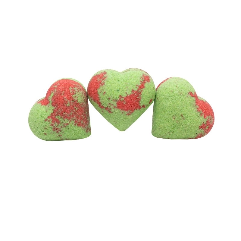 Heart-shaped effervescent bath with papaya fragrance