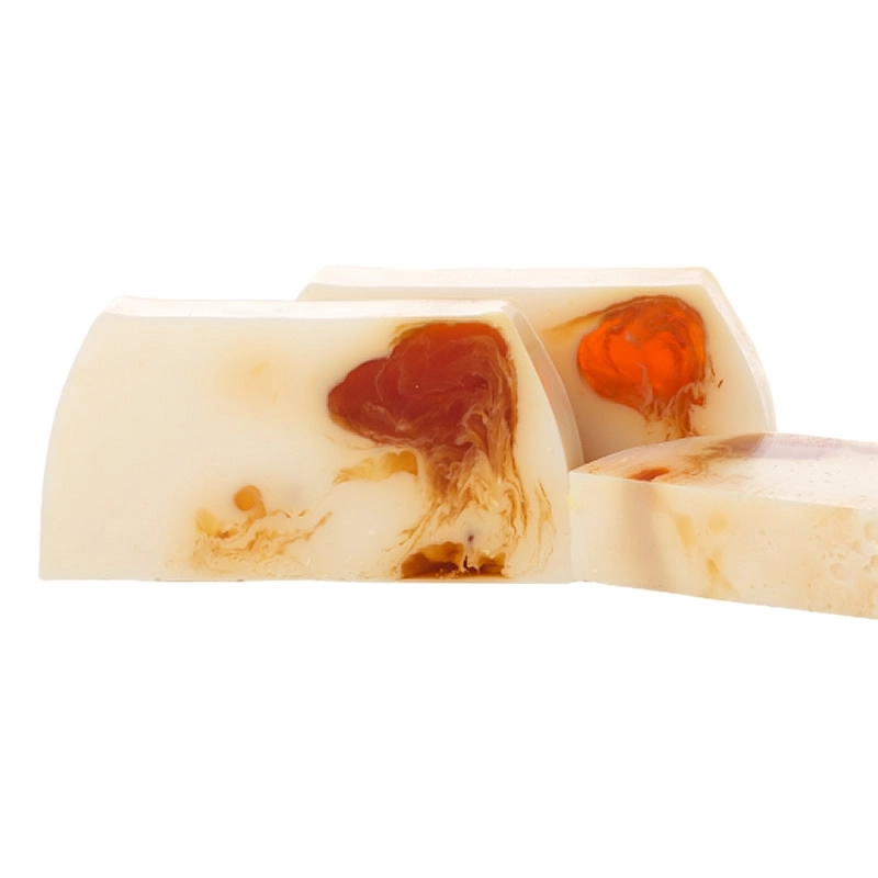 Coconut-scented soap bar with vegetable glycerine